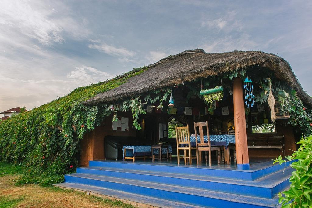 Red Earth Kabini Begūr Екстериор снимка