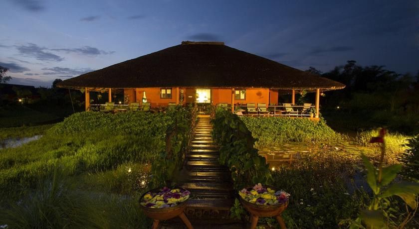 Red Earth Kabini Begūr Екстериор снимка