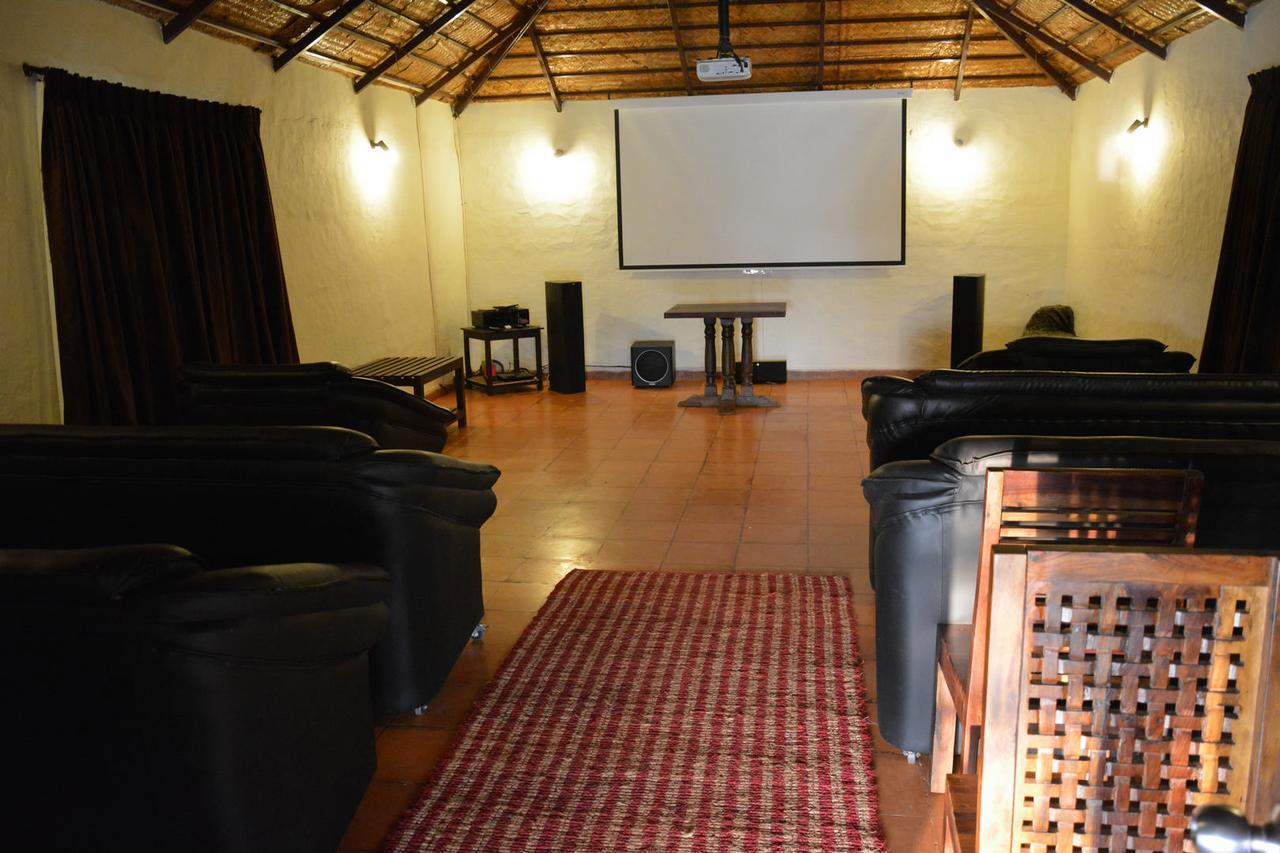 Red Earth Kabini Begūr Екстериор снимка