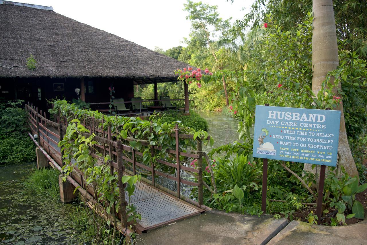 Red Earth Kabini Begūr Екстериор снимка