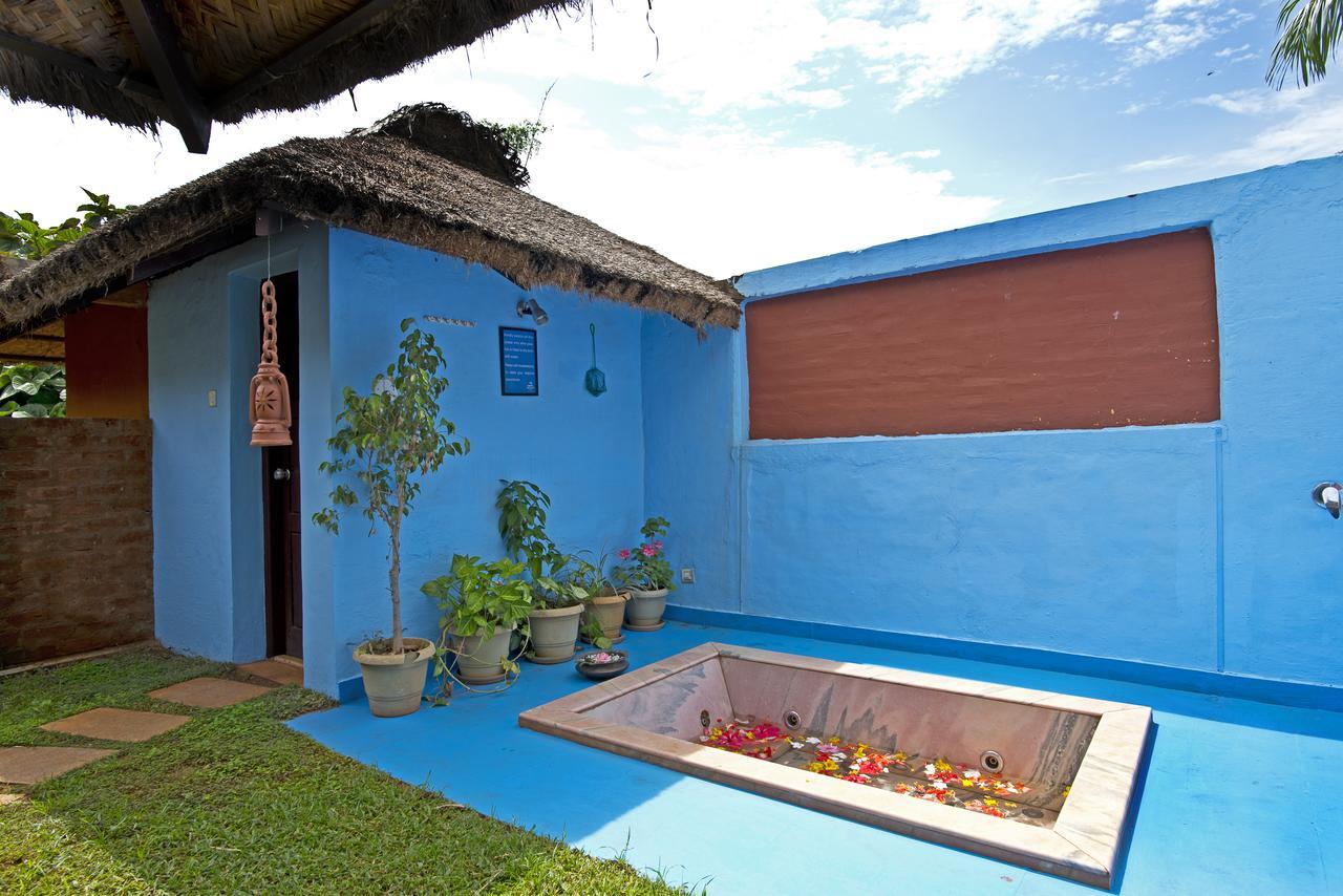 Red Earth Kabini Begūr Екстериор снимка