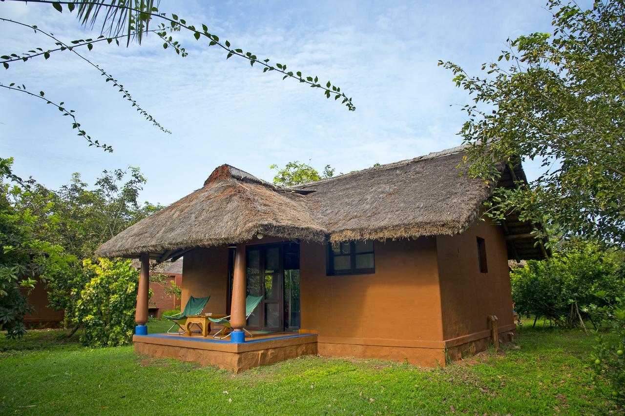 Red Earth Kabini Begūr Екстериор снимка