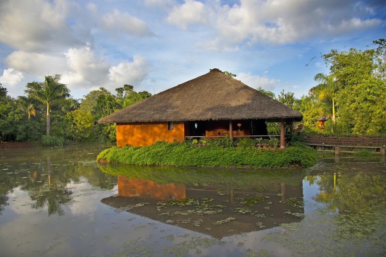 Red Earth Kabini Begūr Екстериор снимка
